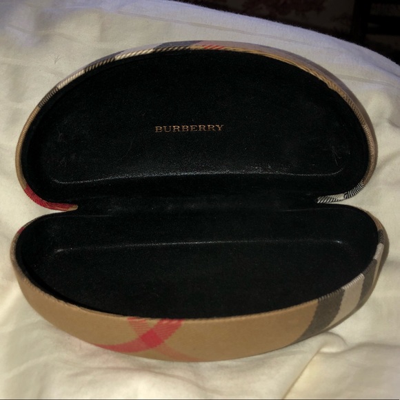 Burberry Designer Sunglasses Case (hard shell) - Picture 2 of 10